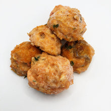 Load image into Gallery viewer, Dog and Cat Salmon Fish Ball Treats
